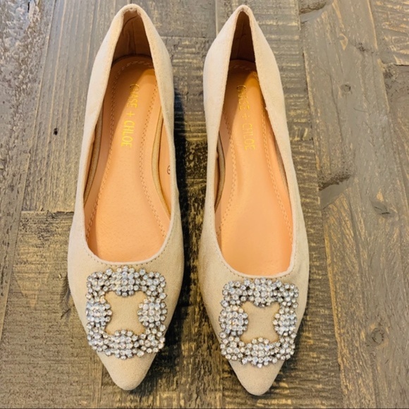Shoes - ⭐️ CHASE & CHLOE Women's Rhinestone FLATS